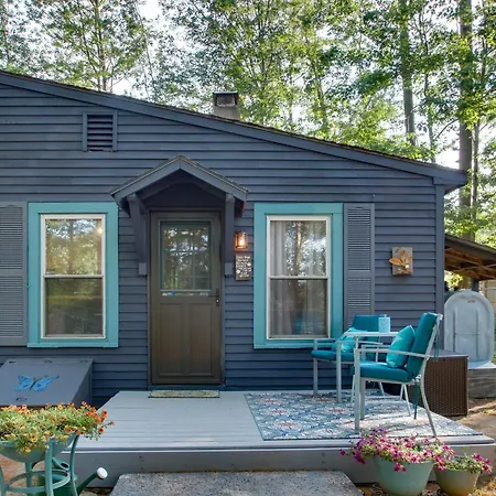 Couples Glamping Getaway On Bonny Eagle Pond Villa